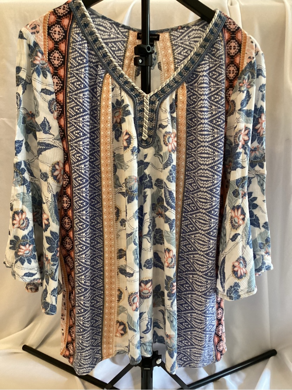 new directions Blue, Cream & Tan Boho V-Neck Tunic
